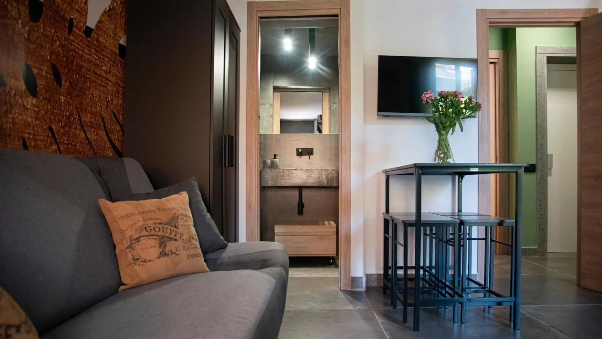 Vatican Boutique Apartment With Large Terrace Rzym
